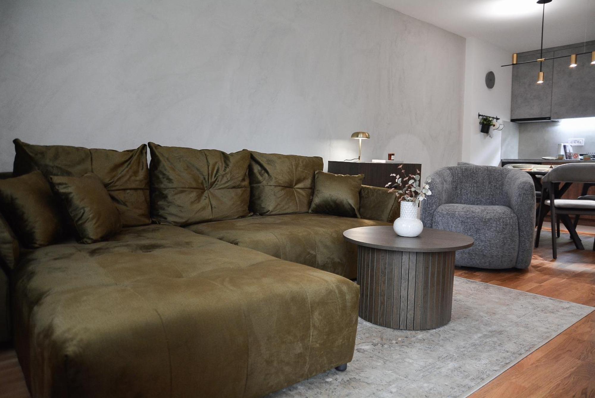 Crown Apartment 3 Суботица Экстерьер фото